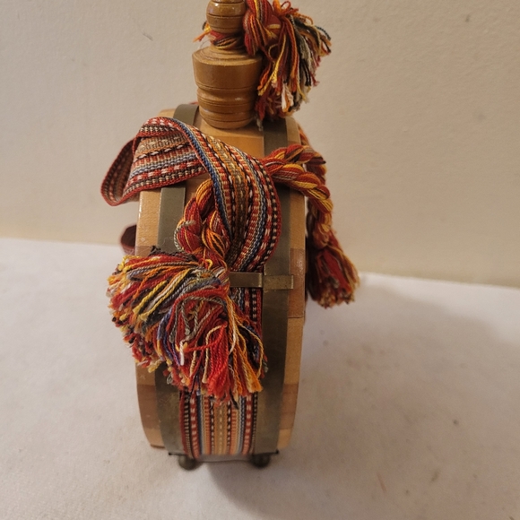 Vintage Wooden Flask Drinking Vessel Antique Hand Carved Wooden Flask w/Strap - Picture 6 of 16